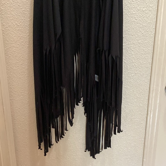 12PM by Mon Ami fringe vest size M - Picture 4 of 8